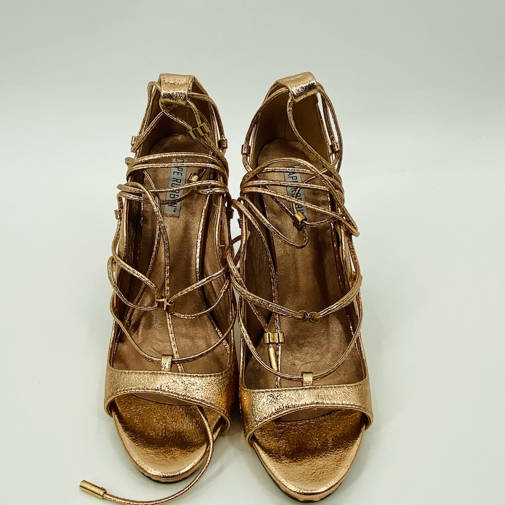 Cape Robbin Heels
